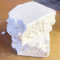 Нуга медовая с вишней и фундуком